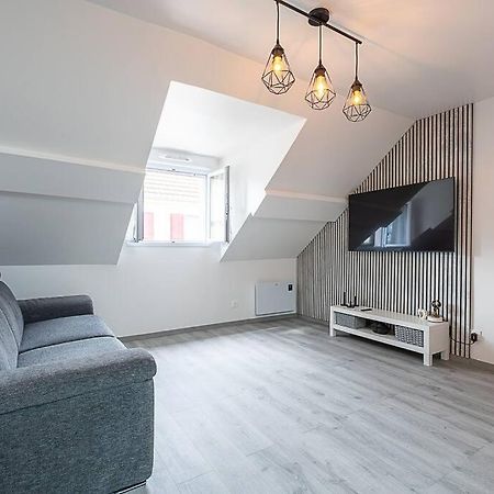 Appartement 7 Personnes Pres De Disney & Paris Chanteloup-en-Brie Exteriör bild