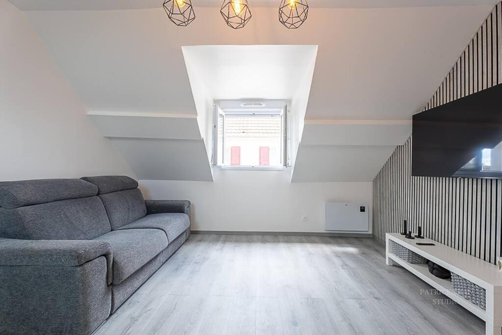 Appartement 7 Personnes Pres De Disney & Paris Chanteloup-en-Brie Exteriör bild