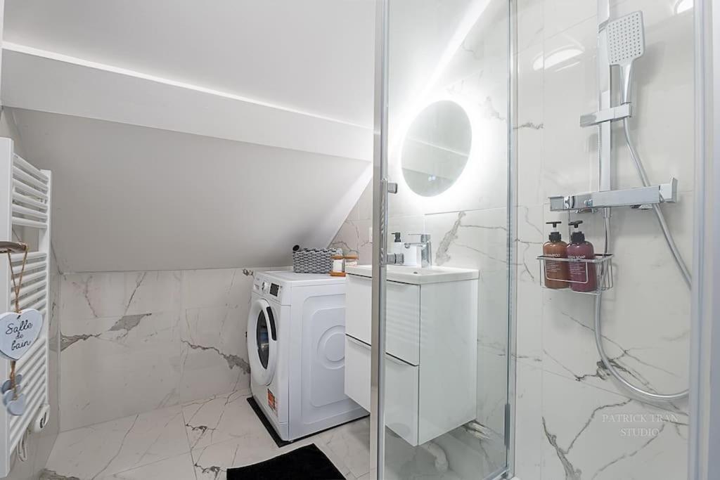 Appartement 7 Personnes Pres De Disney & Paris Chanteloup-en-Brie Exteriör bild